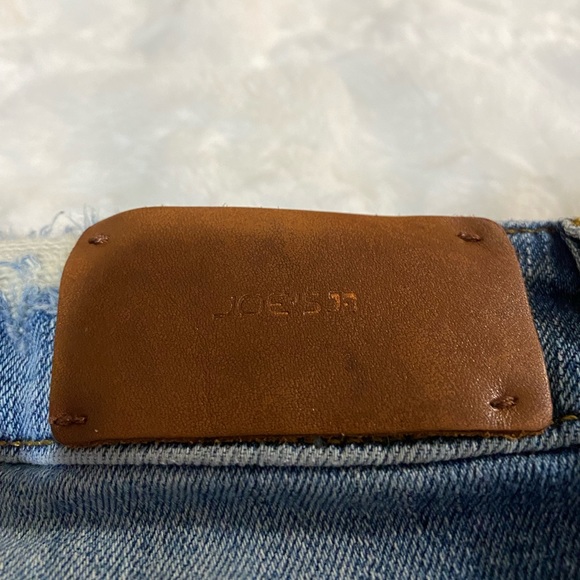 Joe’s Jean Skinny Ankle Distressed Jeans - Picture 8 of 8